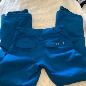 Roxy snowboard pants. Like new.
